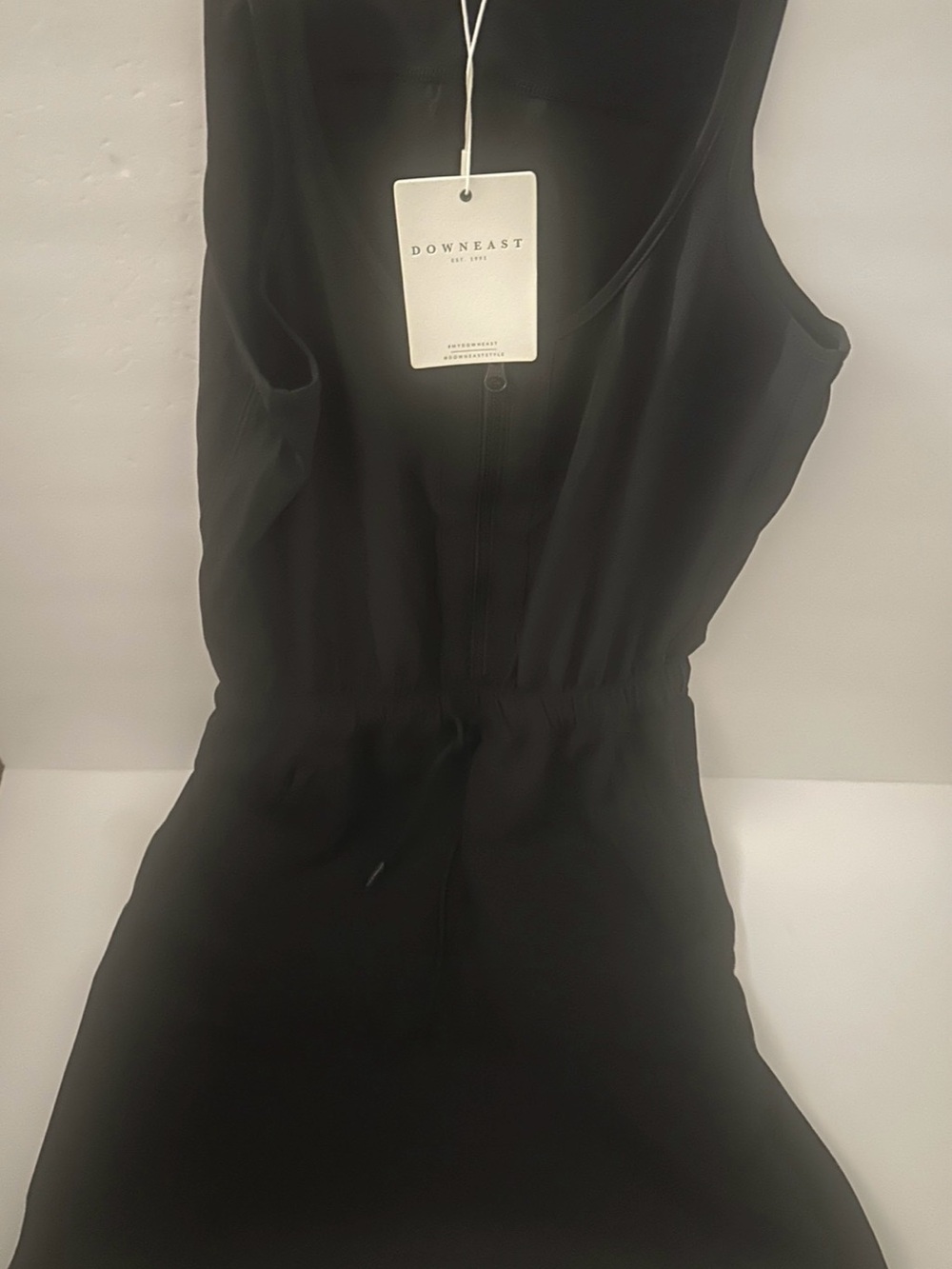 DownEast Black Sleeveless Drawstring Midi Dress
